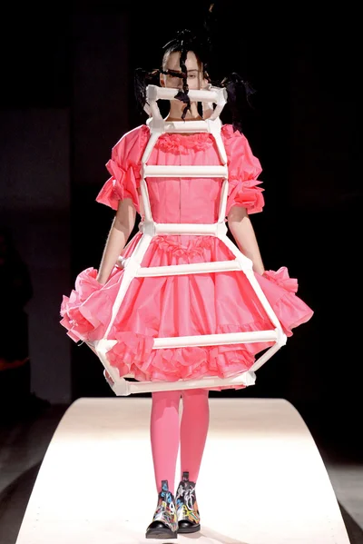 Look 17